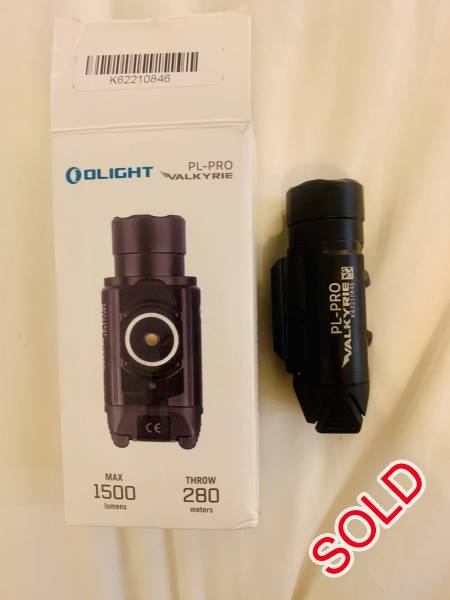 Olight PL-Pro Valkyrie, Olight PL-Pro Valkyrie 1500LM Weapon Light
New R3100
Max 1500 Lumens
Throw 280 Meters
Like New
Only used a few times.
Very bright light