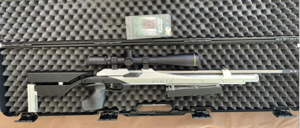 Steyr LG110, Steyr LG110 .117 with Leupold competition series sight 45x45mm.
Includes hard case