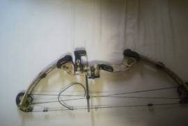 Hoyt Bighorn + Extras, Hoyt bighorn compound bow.
Carry Bag.
Rubber core target.
Scott trigger.
Octane arrow rest.
Arrow fletcher.
2 Arrows.

All items in very good condition. Reason for selling, I rarely get time to use the bow anymore. R5000, slightly negotiable.