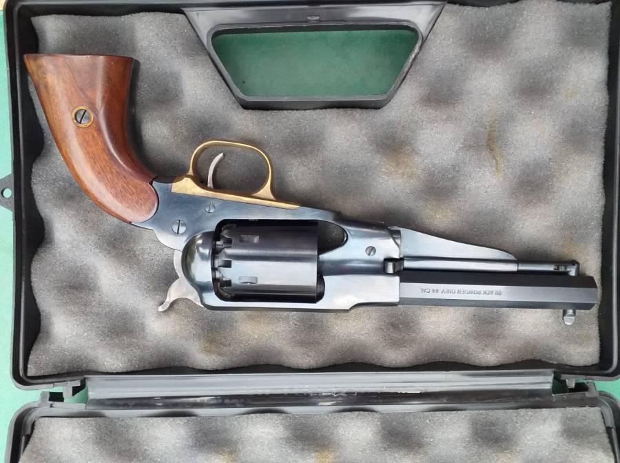 Remington .44 cal, Would like to trade Remington .44 cal for a Colt 1861 Army, 7.5 with a 7