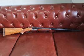 Aramberri army percus, Aramberri army percus 12 gauge shotgun
Single trigger shotgun
Shotgun has not been used much, bought it some years ago for wing shooting
The shotgun is not extremely heavy and makes a great game gun. Balances perfectly in hand.