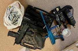 Tippmann paintball pistol & rifle with accesso, Tippmann pistol & rifle, extra mags, canisters, gas bottles, remote trigger, balls, holsters etc etc  Too many to mention
