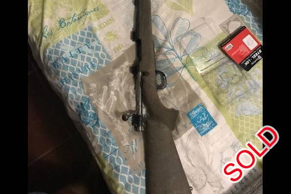 7mm remington magnum, gun in good condition, comes with- die set, some bullets, ammo, 3/4 tin of s385 propellant aslo included, no scope on rifle but picatiny raill is fitted