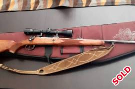 CZ Rifle with scope, K98 Bolt action rifle.
9.3*62 calibre
Includes Lynx scope 6 *40
Includes RCBS die set