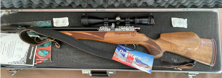 Daystate Boxall & Edmiston, Limited Edition of 150
Daystate Boxall and Edmiston .177
Scope: MTC Genesis Ultra Lite 3-9x40 with additional easy flip Butler Creek scope protectors
Includes silencer and hard case 