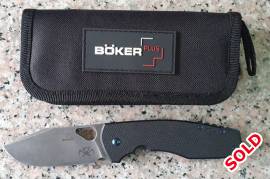 Boker Plus F3.5, Brand new Boker F3.5. Still in it's original packaging. Blade acid etched/stone washed and scale stone washed by ReaperWorx Customs. Price includes Postnet.