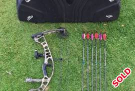 Hoyt Ignite RH compound bow. , Hoyt Ignite compound bow in mint condition. 15-70lbs draw weight. 19-30