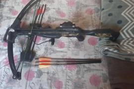 Barnett Jackel, Barnett jackel crossbow for sale. 
3 arrow quiver 
3 dot scope
5 bolts no field points. 
Stringer. 
Center serving need attention.  
Very accurate crossbow.  
Courier on buyers account. 
Contact me on 0791835620. 
 