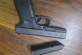 Glock 32 Gen 4 .357SIG, I have a Glock 32 for sale.  The gun is a Gen 4, in .357 SIG.

It is in excellent condition, and I am selling it with a lot of extras:
 - Premium Winchester SD ammo
- A lot of brass
- RCBS reloading dies
- a Lee 40 cal carbide die for resizing (makes sizing bottleneck cases a lot easier)
- 4 original 357 mags with standard floorplates
- In original Glock hard case


The gun comes with a Glock extended slide release, standard Glock sights, interchangeable grip adapters (standard Glock), a 3.5 pound disconnector.

Shipping and storage for buyer 

schalk@wedogrowth.co.za 
