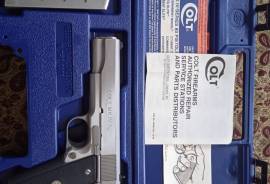 Colt series 80 stainless steel, Colt series 80 stainless steel .45 