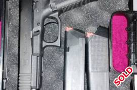Glock 34 gen 5 MOS in 9mmP for sale, The pistol has less than 500 shots through the barrel and it is nearly brand new. R13500 onco. There is 1 extra 19 shot magazine besides 2 x standard 17 shot magazines. The MOS kit has not been opened yet. The pistol can be dealer stocked if required. WhatsApp or call Attie @ 083 (328) 4317