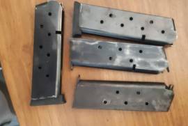 4 x 1911 mags + one broken mag for spares - 1600, 4 x 1911 mags plus one broken mag for spares - 1600
1911 Mag - PIC 1
1911 Mag - PIC 2
 