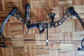 Compound bow, I am selling my compound bow with the trigger and blades. I have a target and a bag for it also. If you are interested just watsapp me on 0722277307.