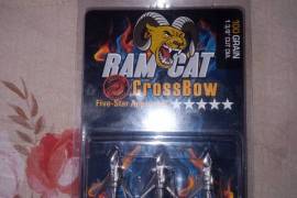 Ram Cat 100g broadheads, Ram Cat 100g broadheads brand new.retails for over R3k.