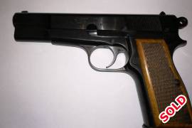 Luger M 80 9mmP Cape Guns & Ammo R4500