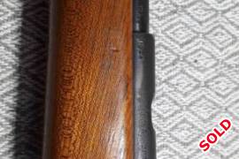 Cz 242, Cz242 22lr single shot rifle slight crack on stock as seen in the photo  