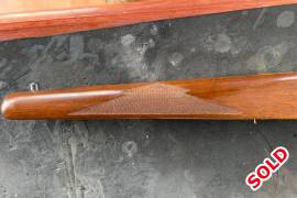 Ruger stock, Ruger m77 wooden stock for sale, in excellent condition, circa 1982, contact Charl @ 0832166891.