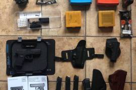 Glock 19 Gen 4 , Glock 19, Gen 4, in very good condition. Selling due to leaving the country. All accessories included as in the photo. 