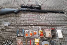 Traditions Buckstalker .50 rifle with scope, Traditions Buckstalker .50 Blackpowder rifle with all accesories like new. +- 250 primers, complete new cleaning kit and about 120 rounds of ammo and blackpowder.  