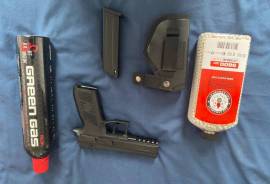 CZP09 Metal Blowback Airsoft handgun with extras, Metal blowback CZP09 Airsoft gas handgun with 5600 extra BBs, holster and gas reload. Never used. 