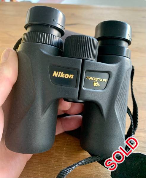 Nikon Prostaff 7s Binoculars 8x30, crystal clear., Nikon PROSTAFF 7S 8X30 Binocular combines optical performance with rugged construction details to create a versatile binocular that can be used at the stadium, in the woods, or on the boat. The Prostaff’s environmentally friendly lead and arsenic-free Eco-glass is fully multicoated to maximize light transmission and reduce light loss. Complementing the lenses are phase-corrected and dielectric-coated roof prisms. The combination of glass and optical coatings produces high contrast views that are bright and clear with true color fidelity across the entire field of view.