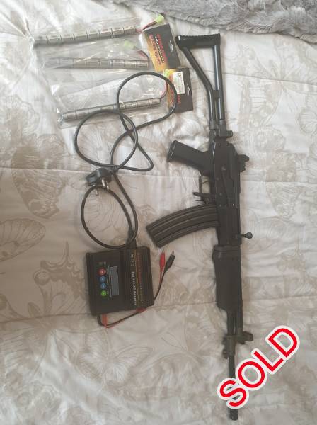 ICS Galil AR airsoft gun, ICS Galil AR for sale, included is charger and 3 batteries. Hardly used, never used in airsoft game.