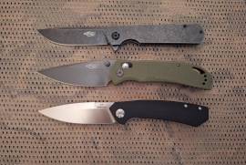 Folding knives combo, 1 x Skimen-BK D2 steel blade, 1 x FH13-SS D2 steel blade  and F7533-GR 440C steel blade.
Both brand new. Retail value R2500 asking R1250 for all 3 including postnet to postnet. Tinus 0820762584