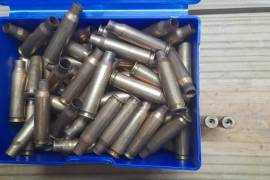 1x Fired 308 brass, 1x fired 308 brass.
140 pieces
Prepped, not tumbled.
Postage for buyer. 